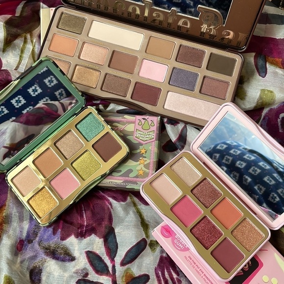 Brand New Too Faced Eye Shadow Set of Three Chocolate Bar Let’s Play Major Love - Picture 3 of 16
